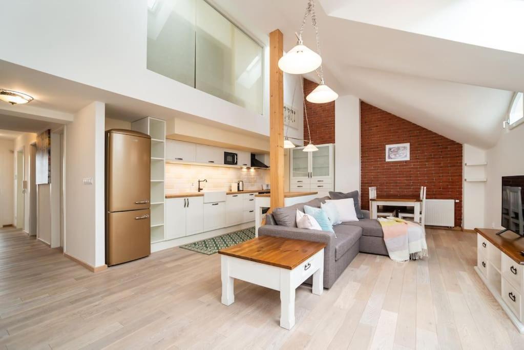 Luxurious And Chic Duplex 2 Bed Apartmán Praha