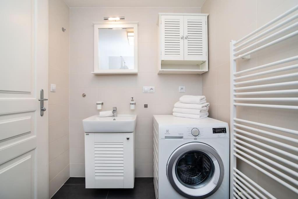 Luxurious And Chic Duplex 2 Bed *