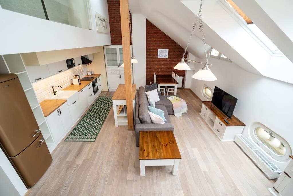 Luxurious And Chic Duplex 2 Bed *